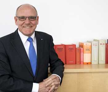 Günter Hirsch_Versicherungsombudsmann