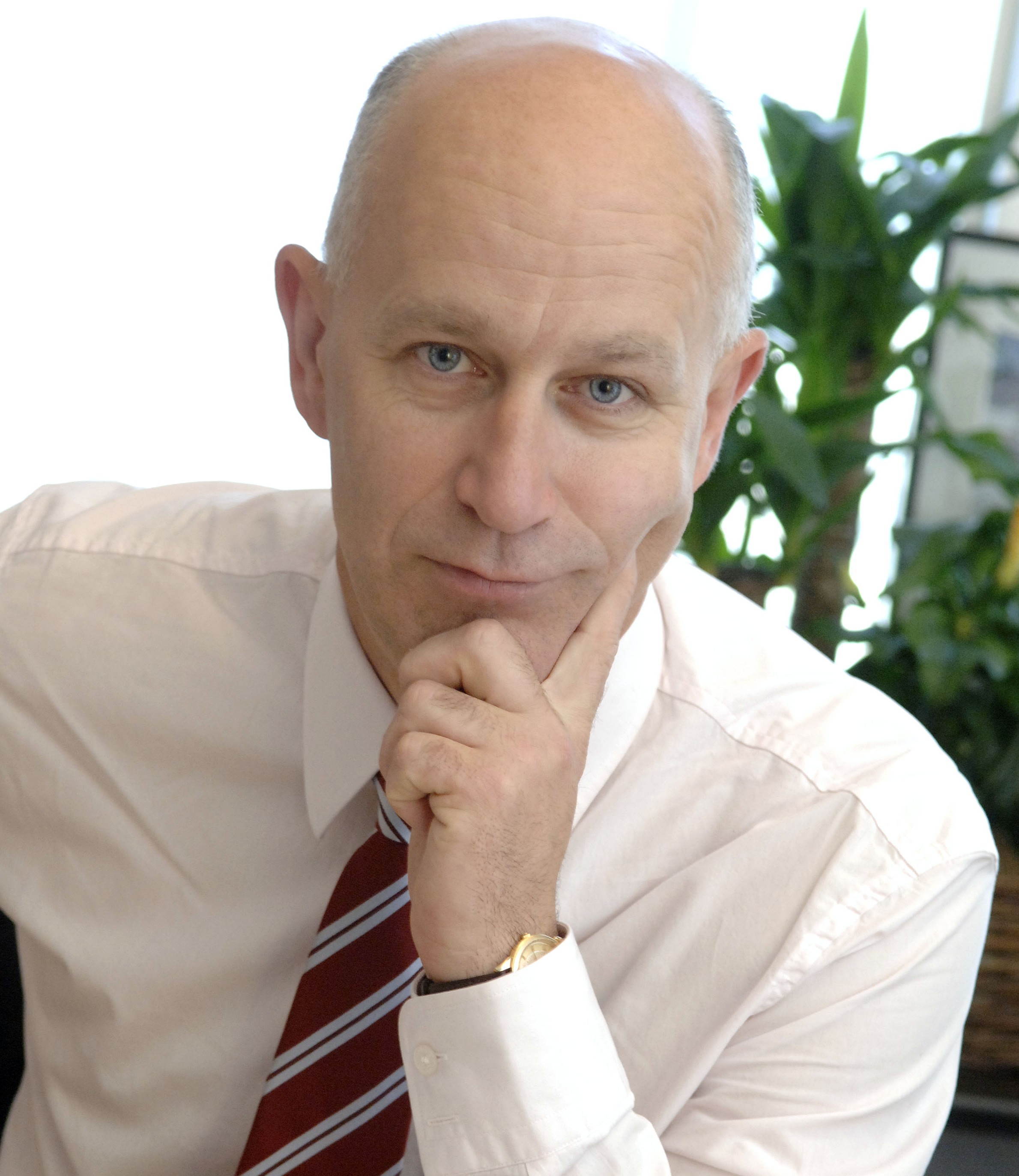 Skinner wechselt zur Allianz Versicherungsmonitor