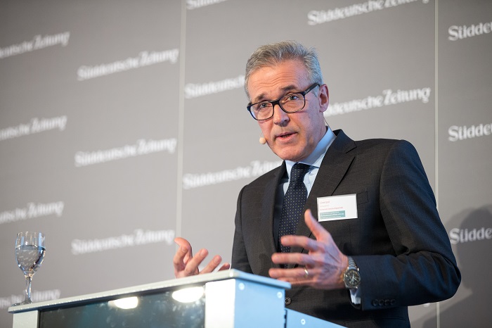 Liverani_versicherungstage-MathisWienandKlein0022