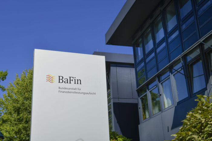 Der Rückblick auf 2025, Teil 3: D&O-Beben, PKV-Preisschock und Captive-Comeback