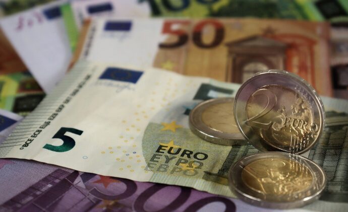 Econ-Ausschuss verabschiedet Kleinanlegerstrategie, GDV fordert einfacheren Zugang zu Produkten