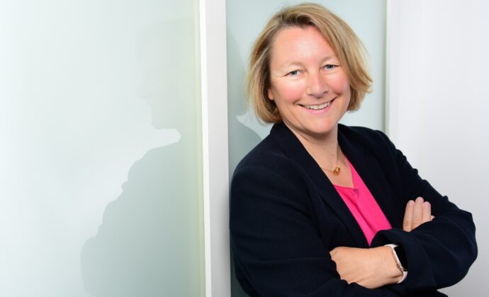 Behrens: „Frauen sollten häufiger selbstbewusst sagen: Ich kann das“