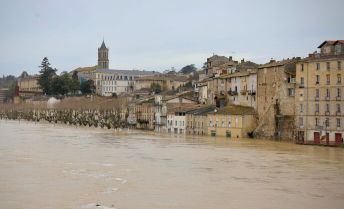 Sturm „Nils“ in Frankreich wird teuer