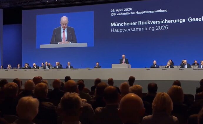 Von Bomhard wirbt bei Aktionären für Wenning
